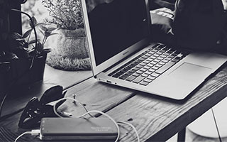 库里推广篮球文化走进社区，库里篮球比赛解说